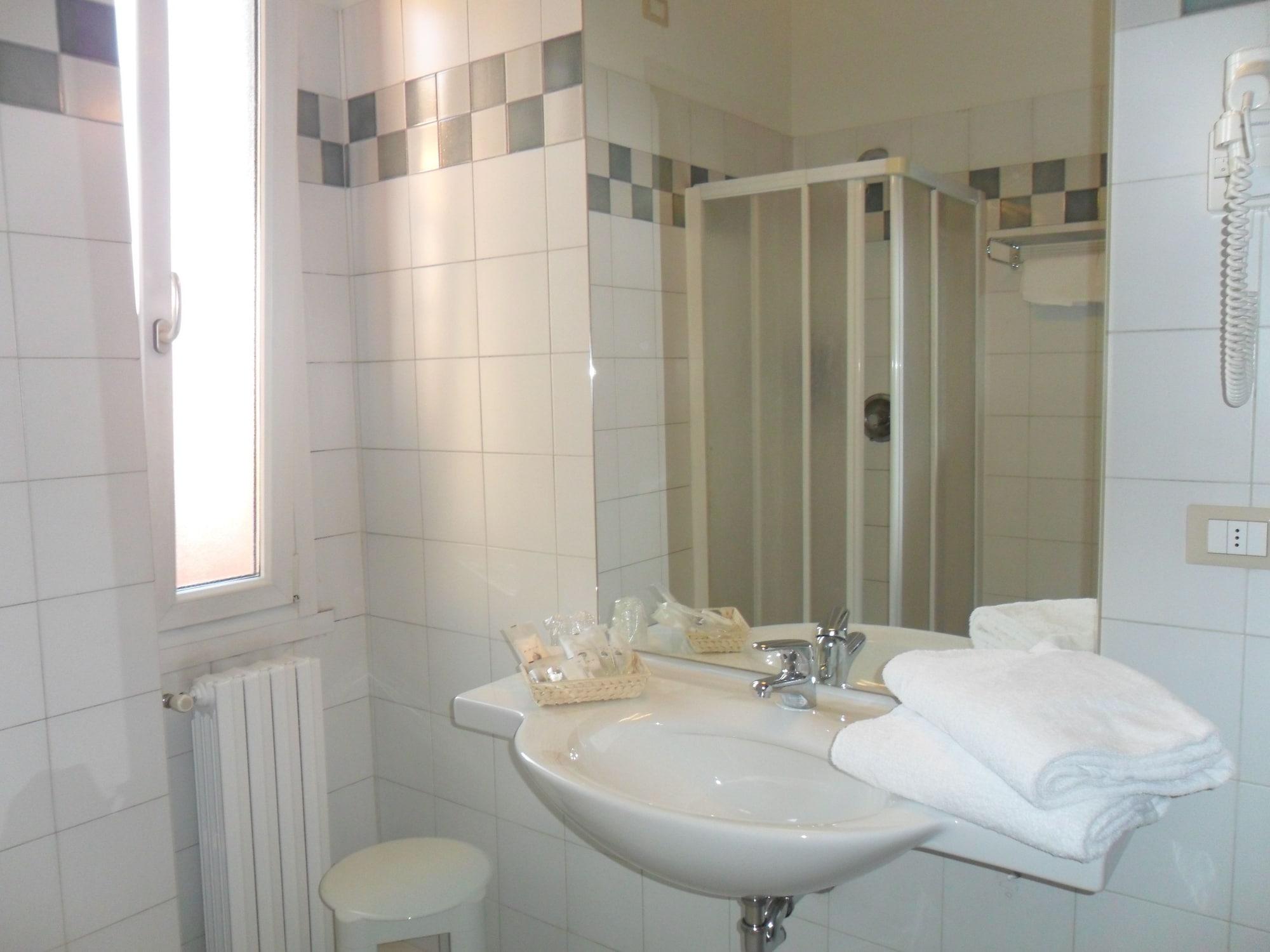 Hotel Riviera 3*