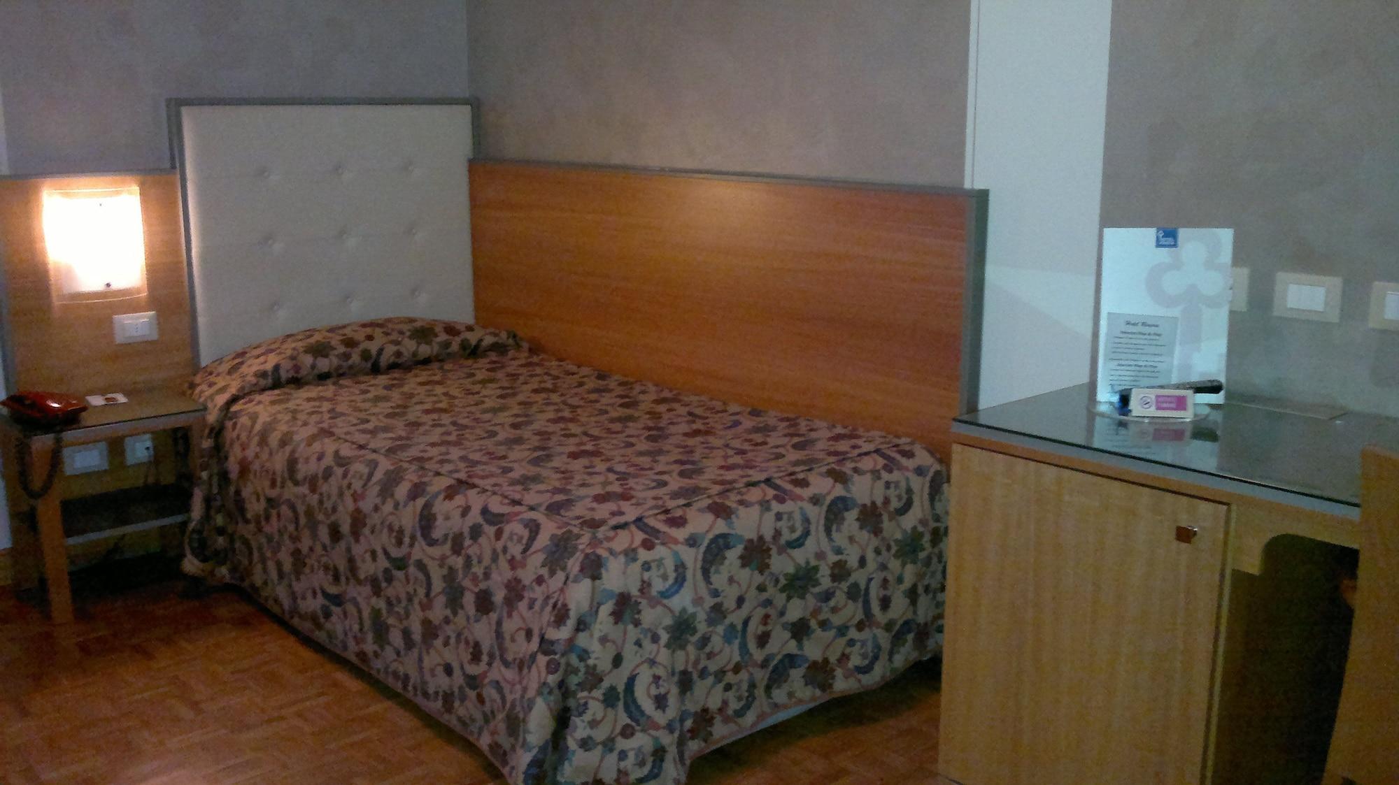 Hotel Riviera 3*