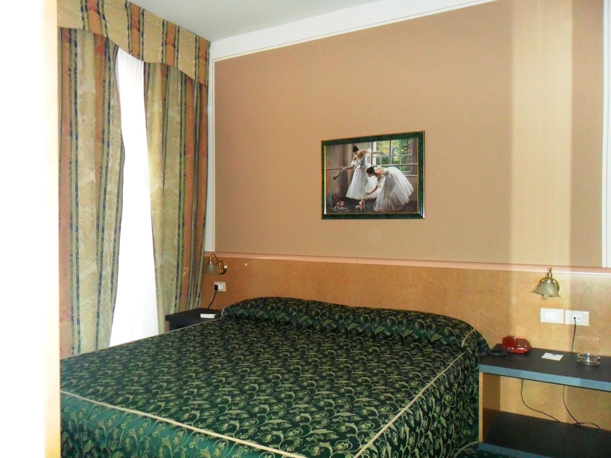 Riviera Hotel Segrate
